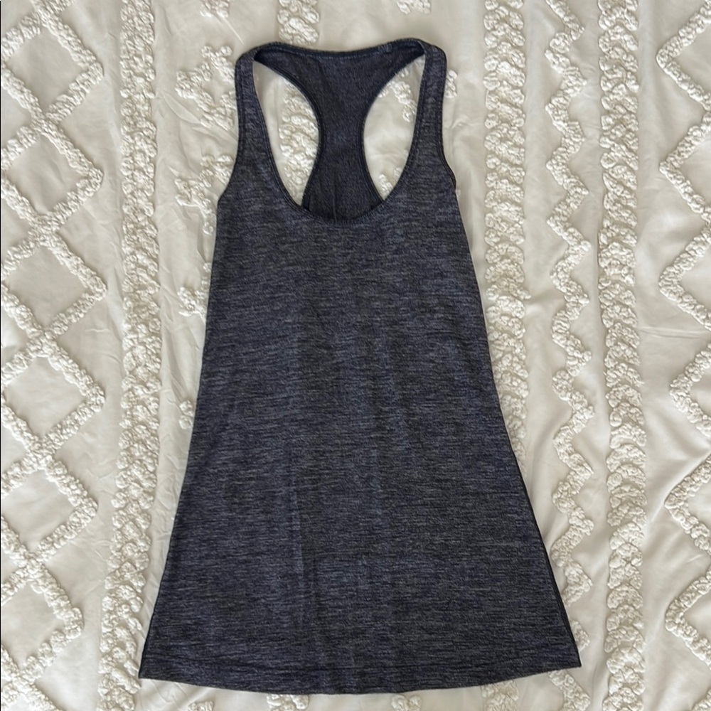 Lululemon Women’s Tank Top Size 2